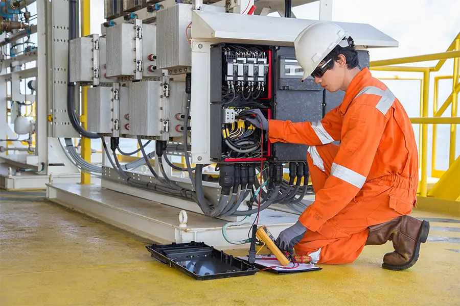 Electrical Safety Training, an online health and safety course from Irish Health and Safety